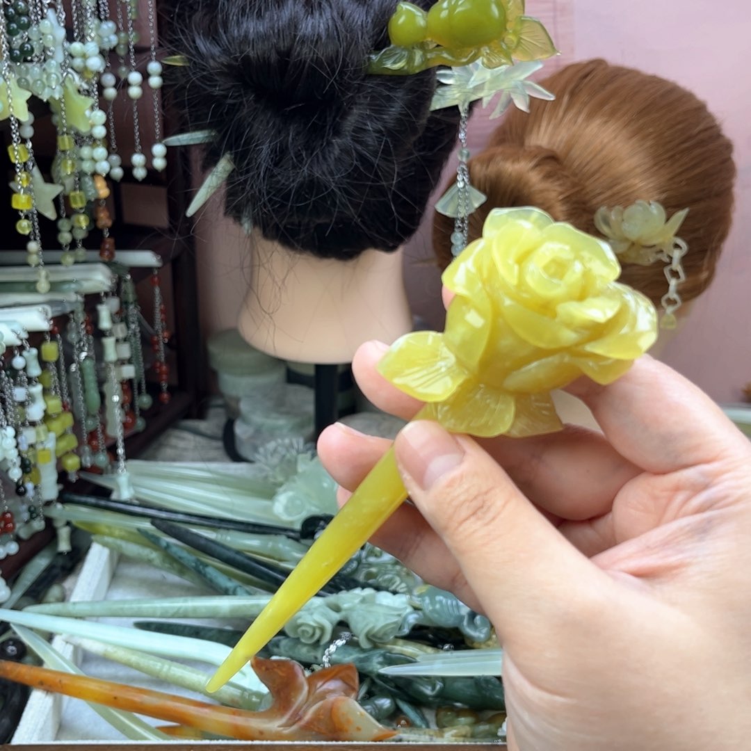 蛇纹石玉发饰未镶嵌长度17厘米左右