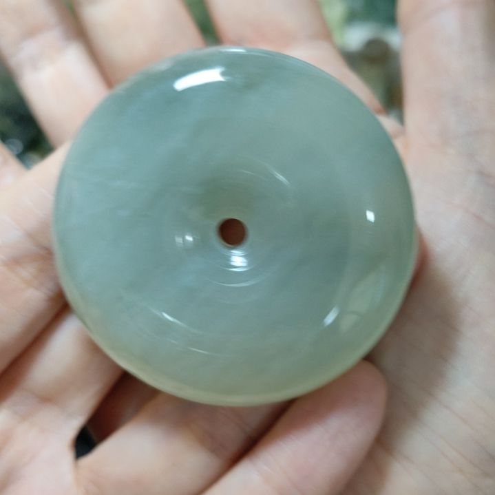 岫玉未镶嵌平安扣