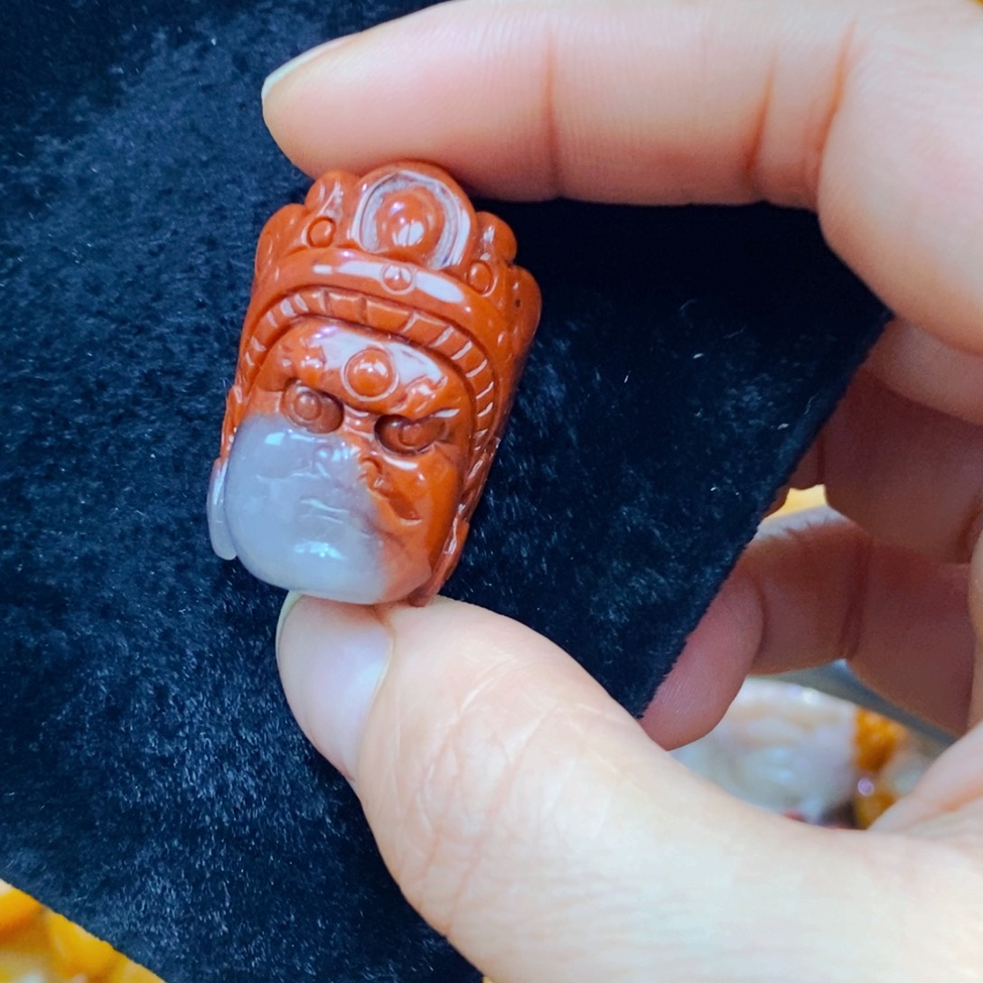 未镶嵌石英质玉（黄龙玉）吊坠(不含链)