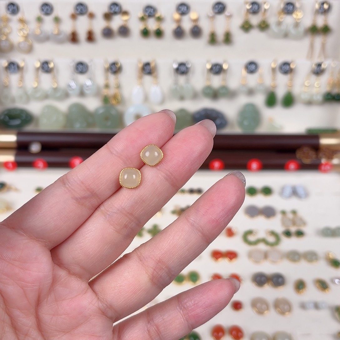 银S925镶嵌和田玉耳饰