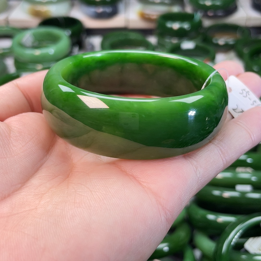 和田玉（碧玉）手镯未镶嵌