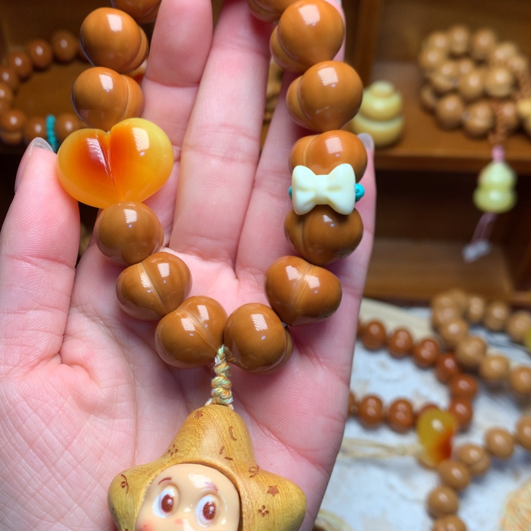 把件猴头核桃16玻璃底定制