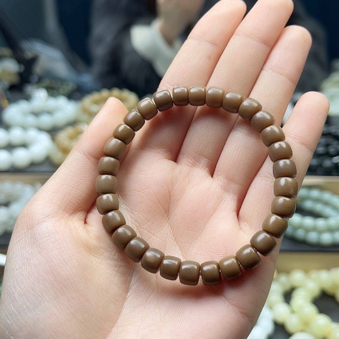 和田玉手链未镶嵌