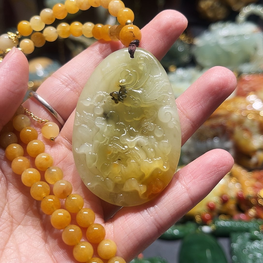 未镶嵌岫玉毛衣链
