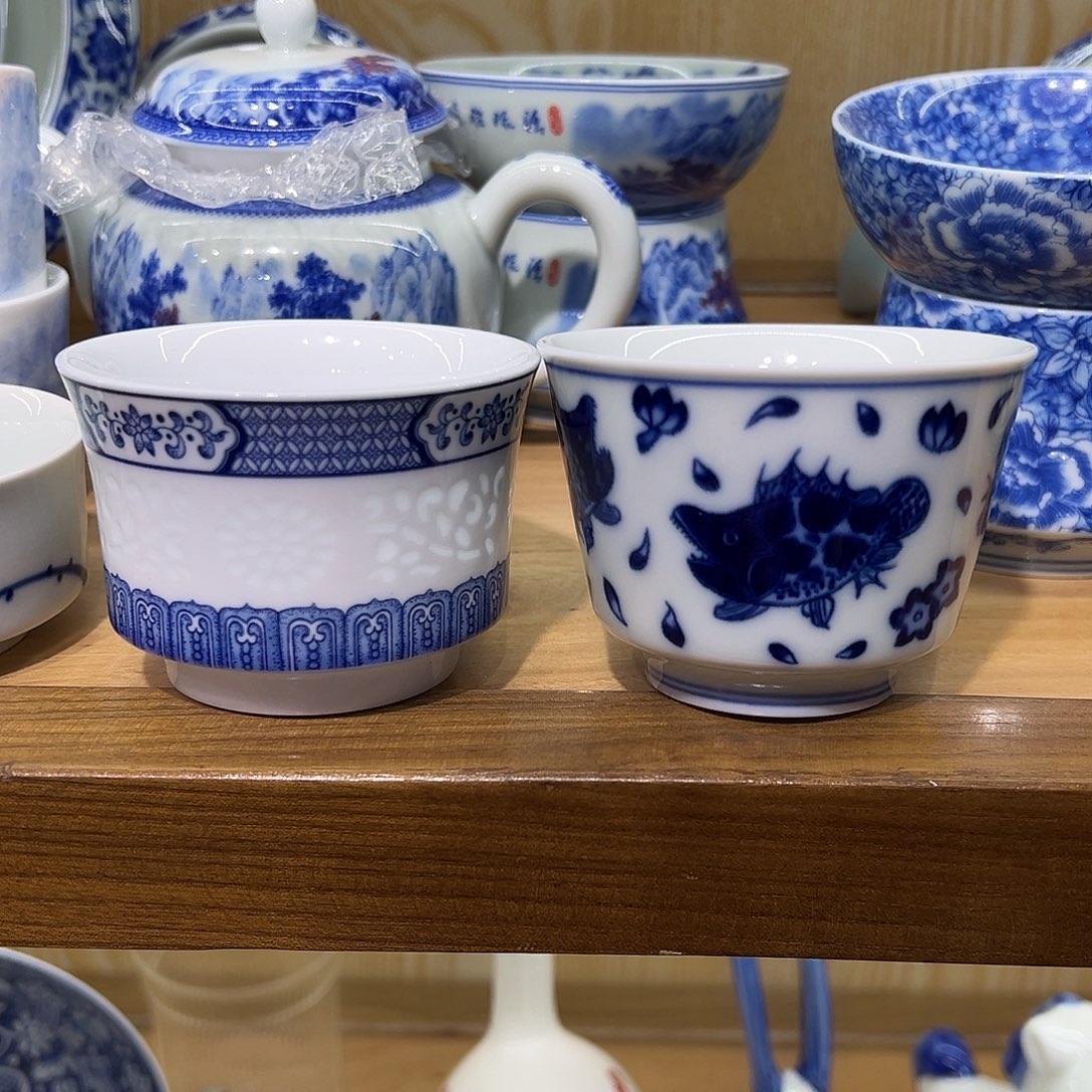 u***5青花玲珑马蹄杯鱼藻纹马蹄杯