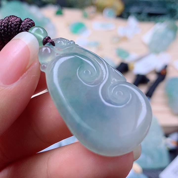 【闪购商品】翡翠颈饰未镶嵌翡翠吊坠