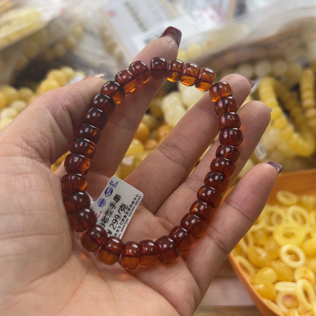 琥珀珠宝奇石未镶嵌