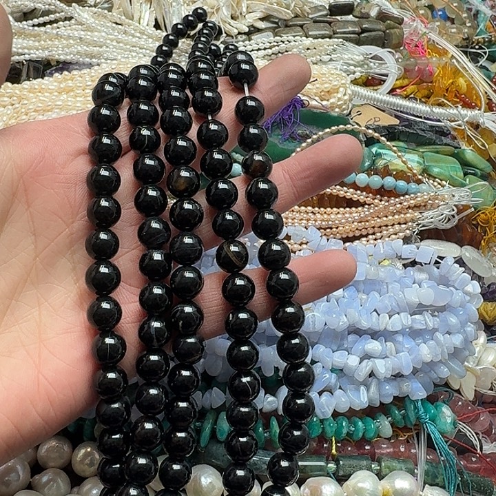 玛瑙/玉髓未镶嵌珠宝半成品一条10m蚕丝黑玛瑙