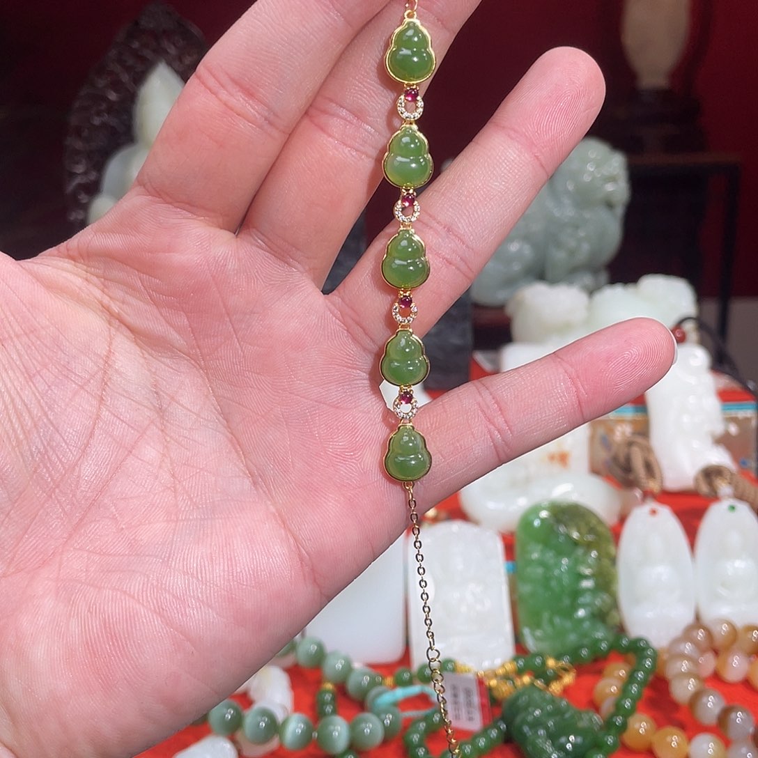 未镶嵌手链和田玉