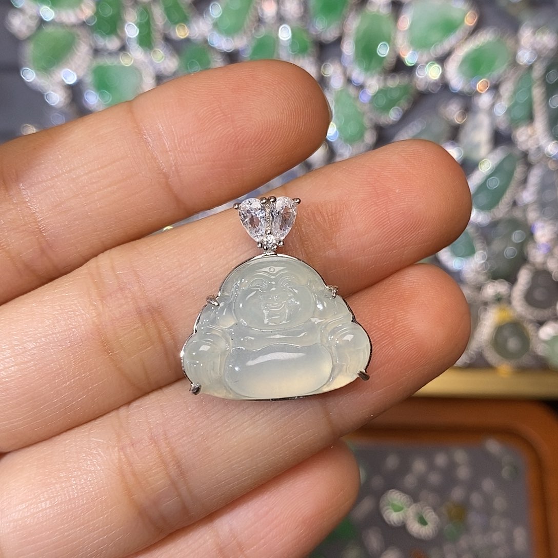 翡翠银S925镶嵌颈饰翡翠