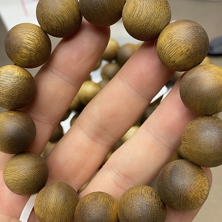 沉香碎屑沉香越南芽庄野生白棋楠880号