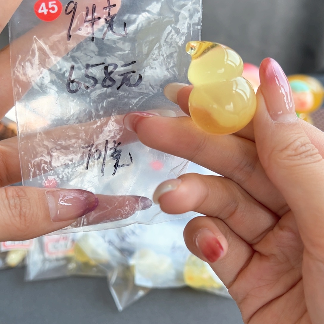 未镶嵌颈饰蜜蜡116号买断