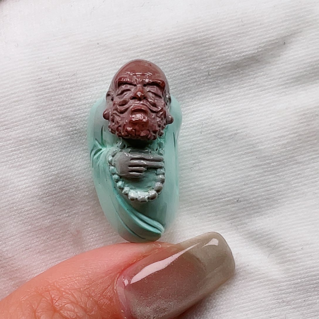 绿松石配饰未镶嵌我***跑