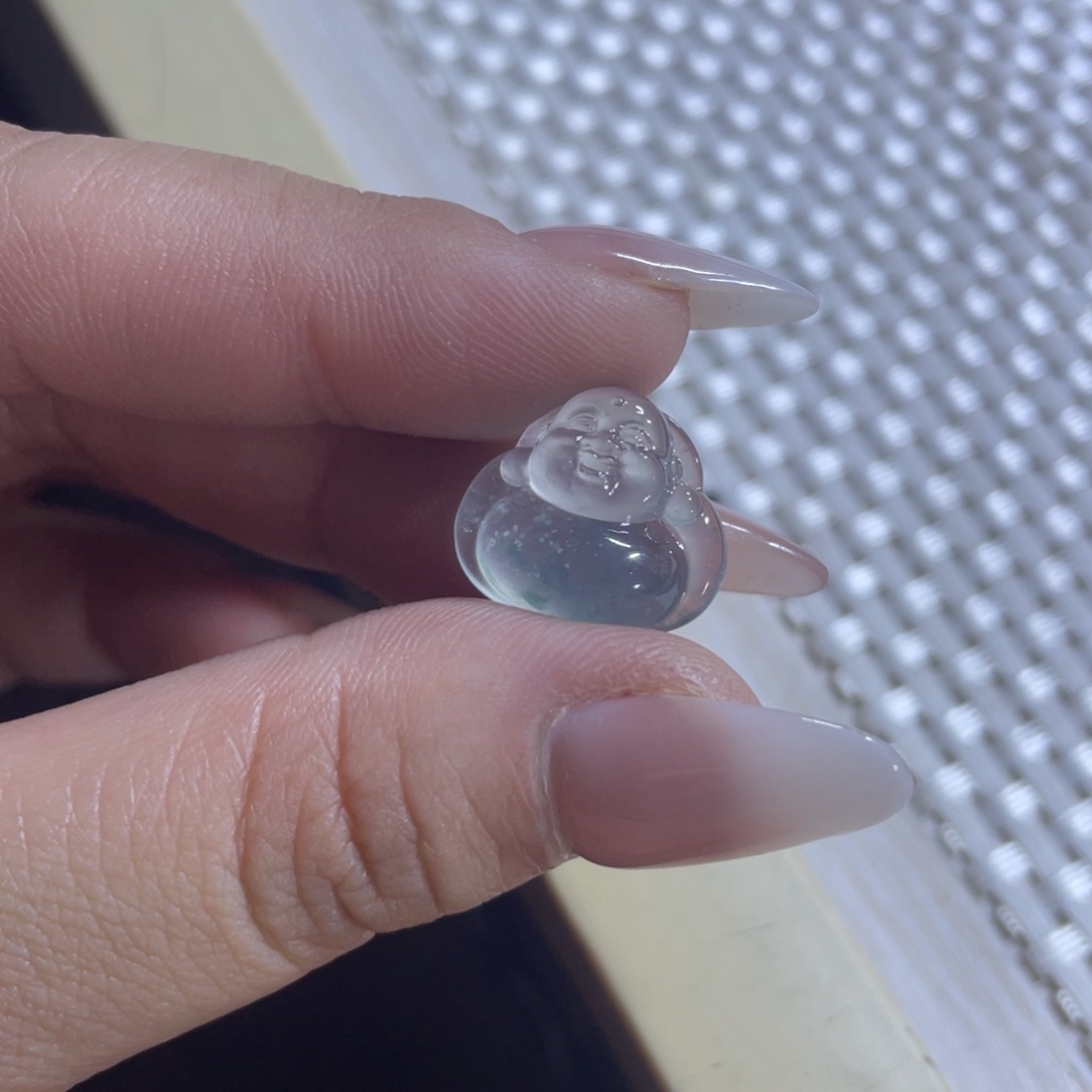 未镶嵌定制翡翠佛