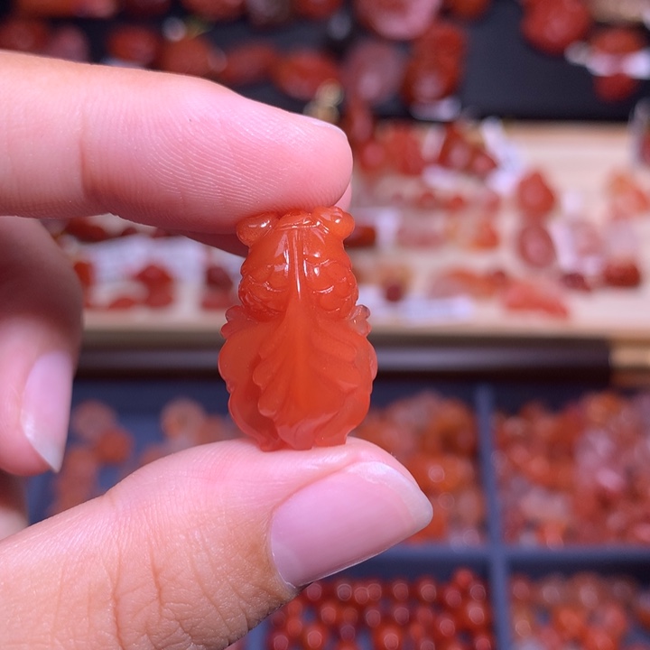 南红玛瑙未镶嵌珠宝半成品金鱼