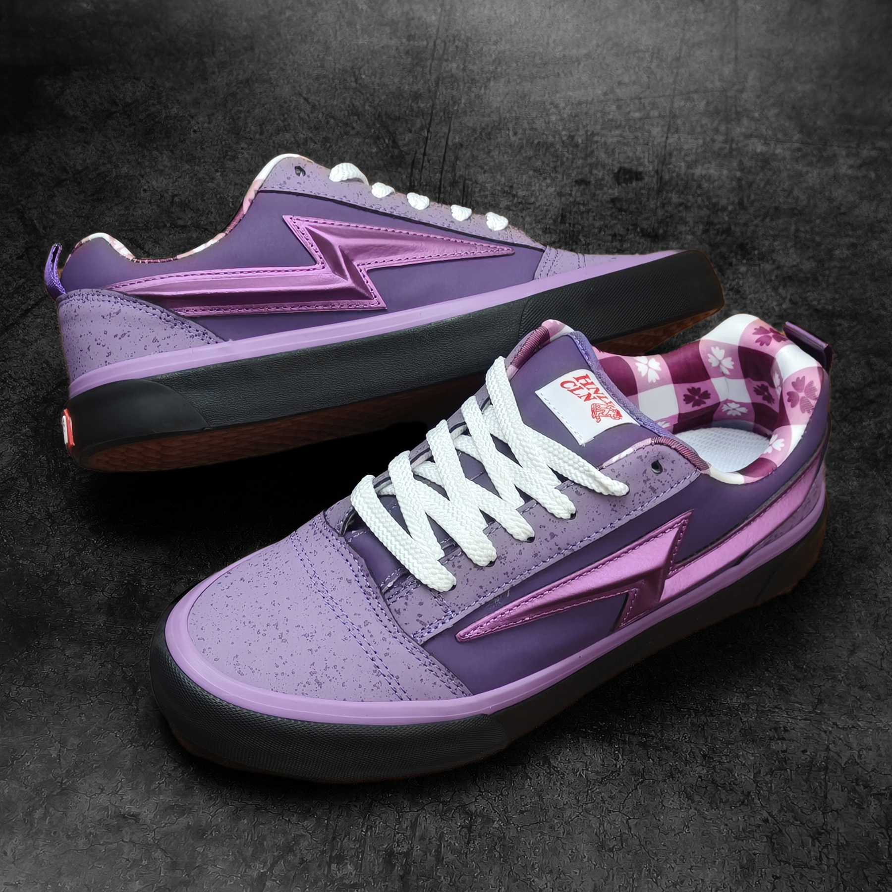 闪电联名款紫色男女板鞋胖胖面包鞋美式街头滑板鞋轻便有型百搭