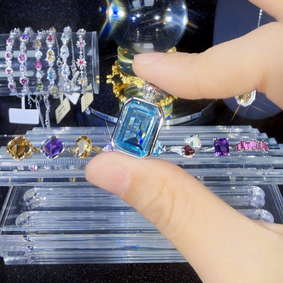 托帕石银S925镶嵌颈饰