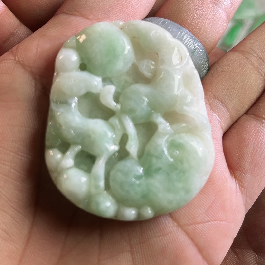 【闪购商品】翡翠颈饰未镶嵌天然