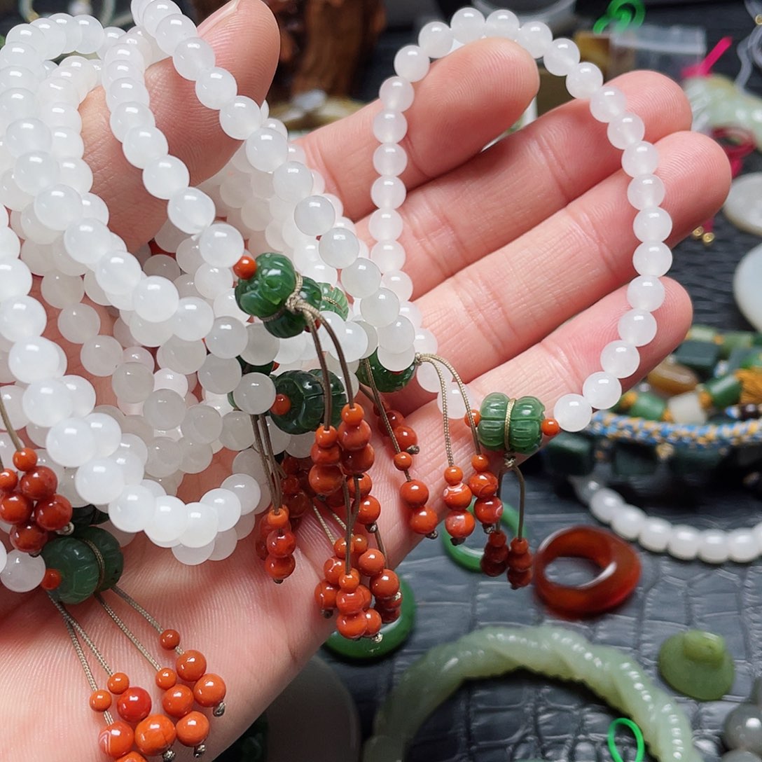 和田玉未镶嵌珠宝半成品