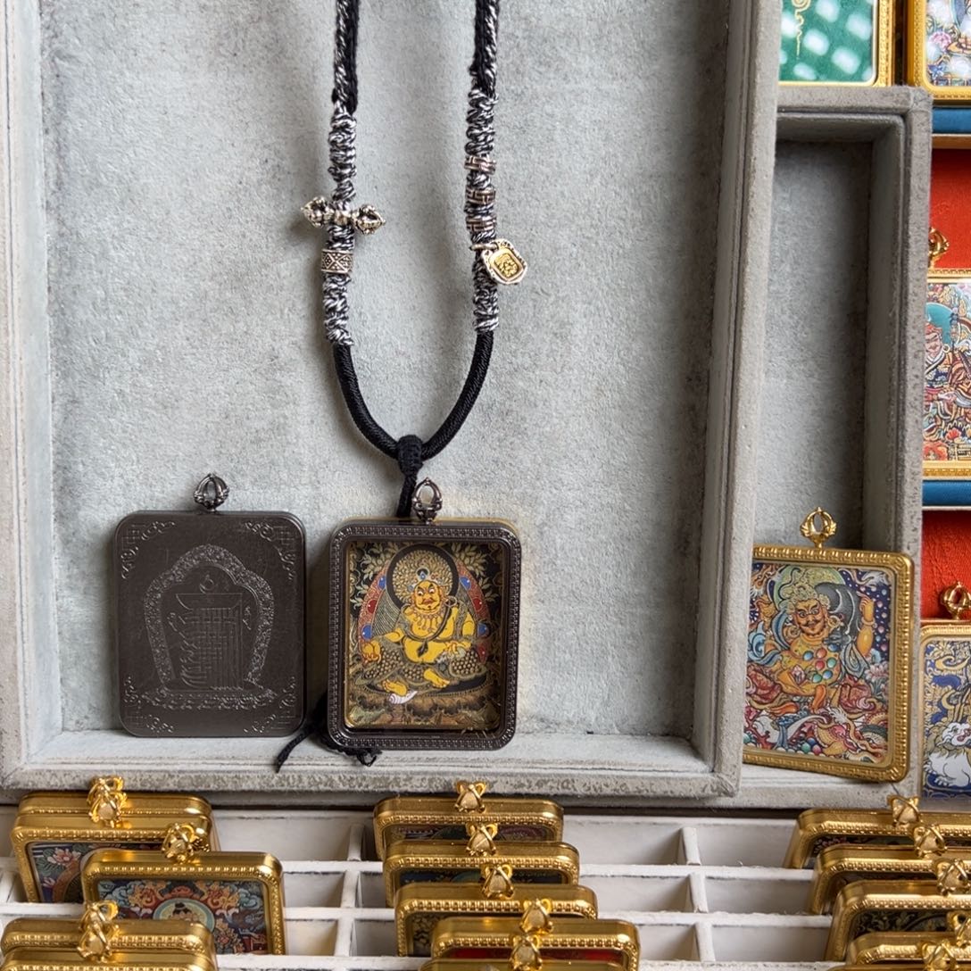 梁****吊坠单面 黄老爷 定制