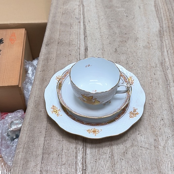 瓷片?*?噗哈哈哈哈哈哈哈哈哈哈