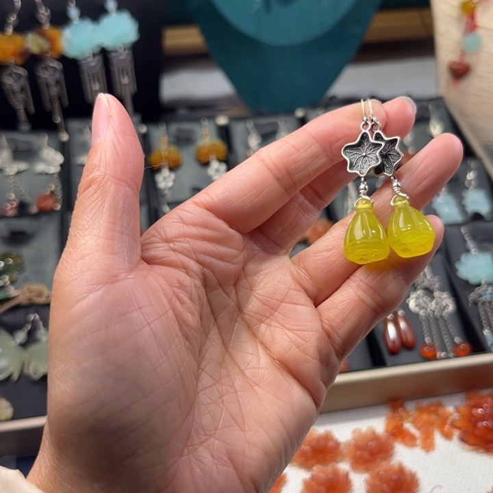 蛇纹石玉耳饰银S925镶嵌