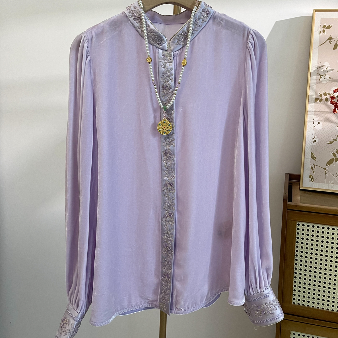 立领真丝丝绒长袖衬衫轻奢百搭气质刺绣上衣