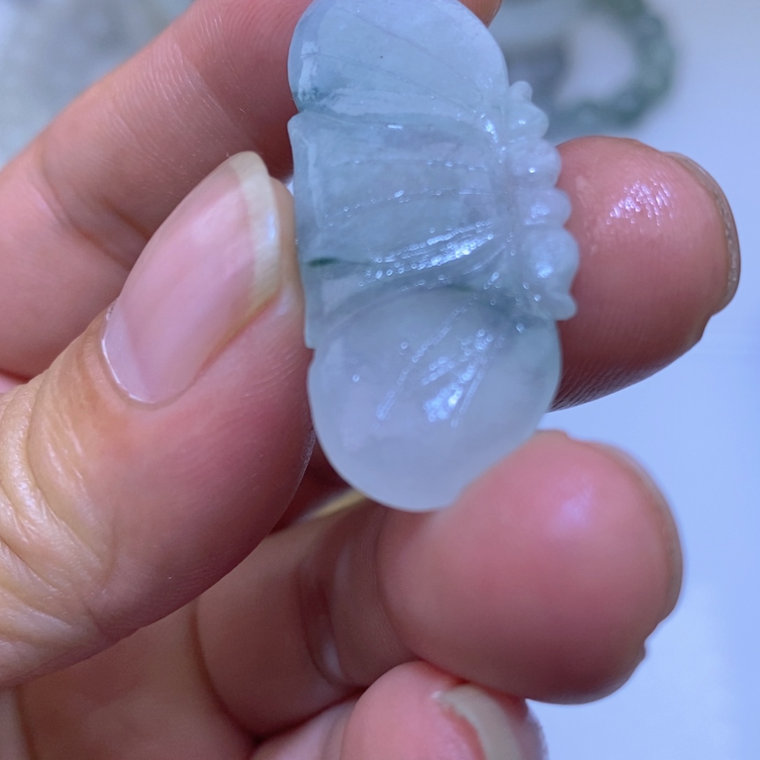 定制翡翠未镶嵌蝴蝶