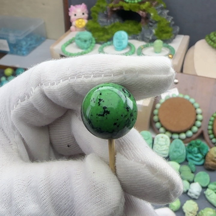 绿松石绿松石菜籽黄未镶嵌