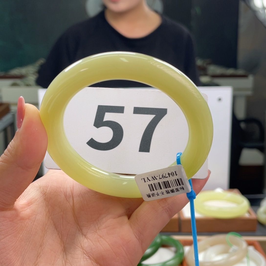 和田玉手镯未镶嵌正常流程七天鉴赏