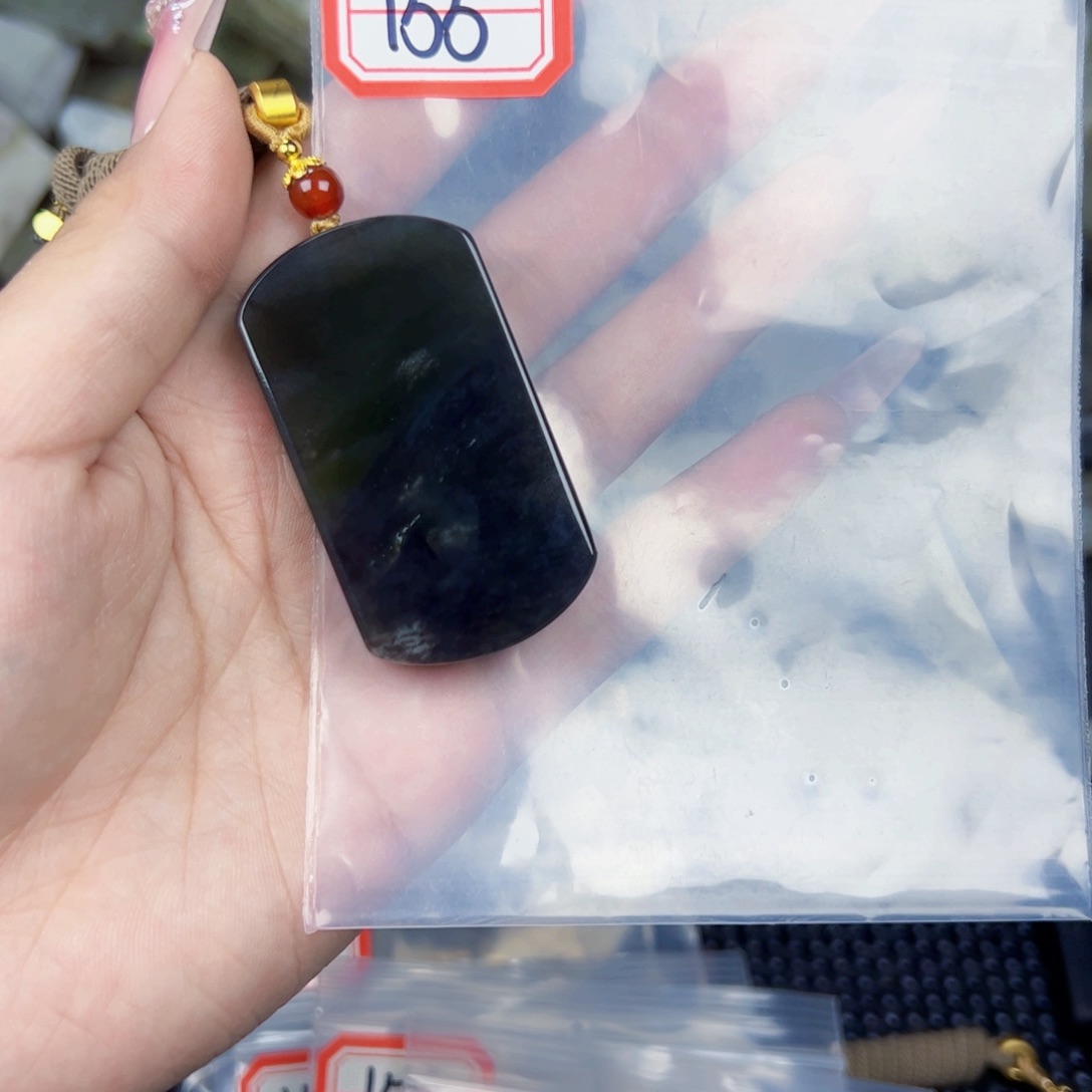 和田玉和田玉挂件未镶嵌