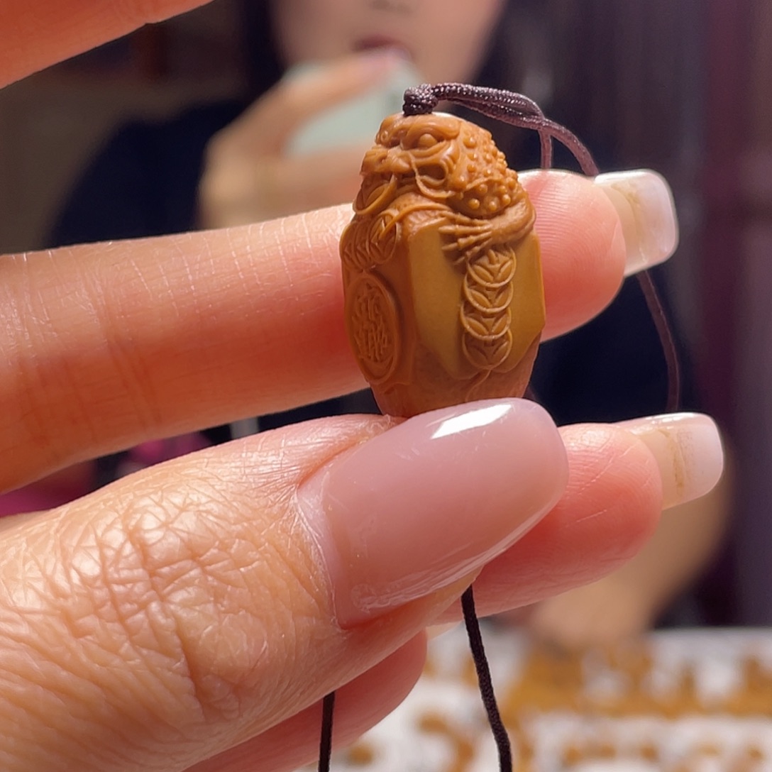 橄榄核吊坠橄榄核