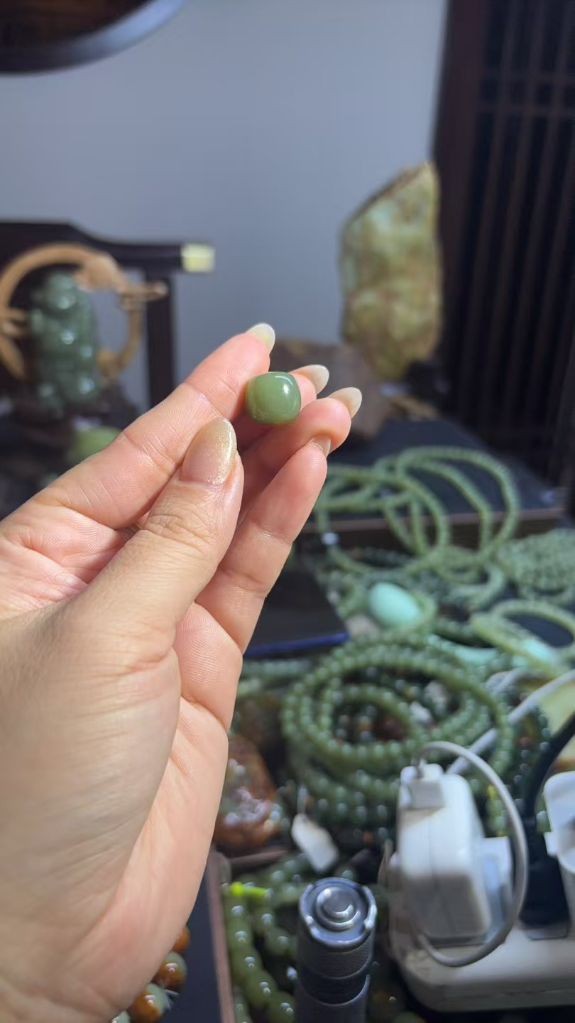 珠子肉净玉细无黑