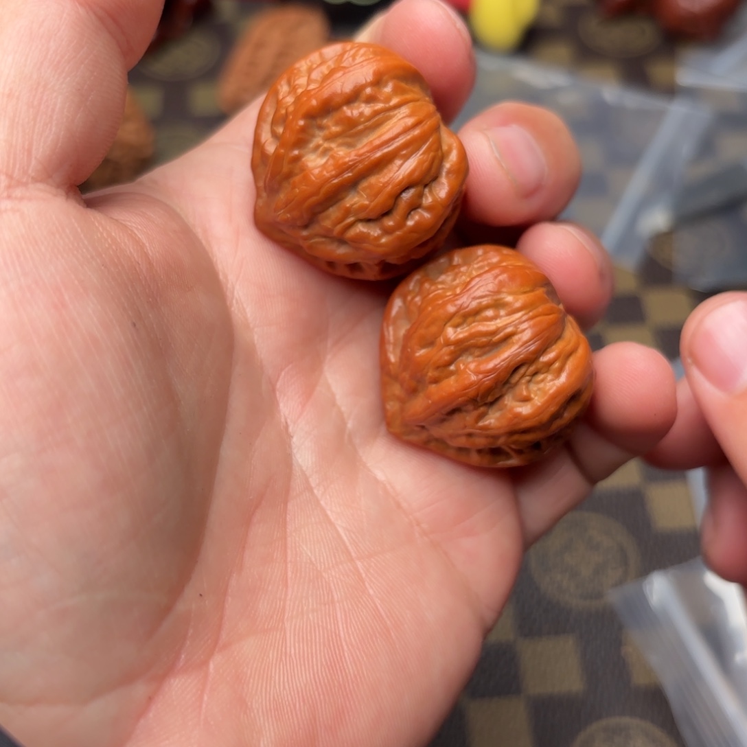 文玩核桃把件23000000