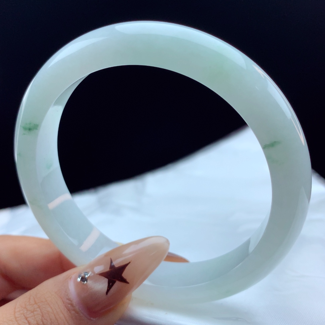 未镶嵌手镯翡翠白冰飘花正圈96165