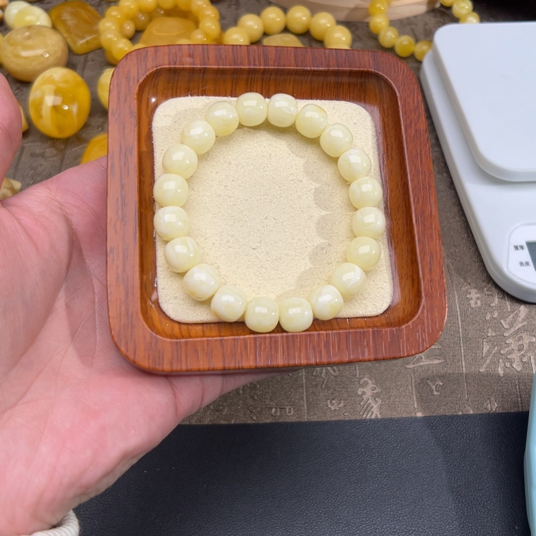 琥珀珠宝奇石未镶嵌琥珀蜜蜡65