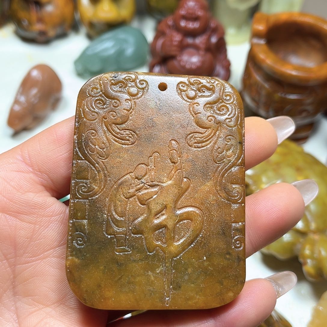 白玉菩提吊坠白玉菩提吊坠