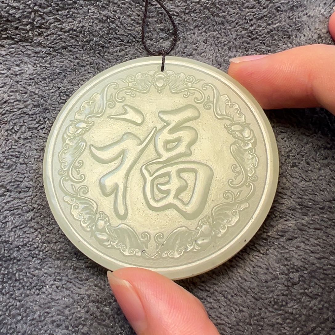 大***海和田玉未镶嵌挂件