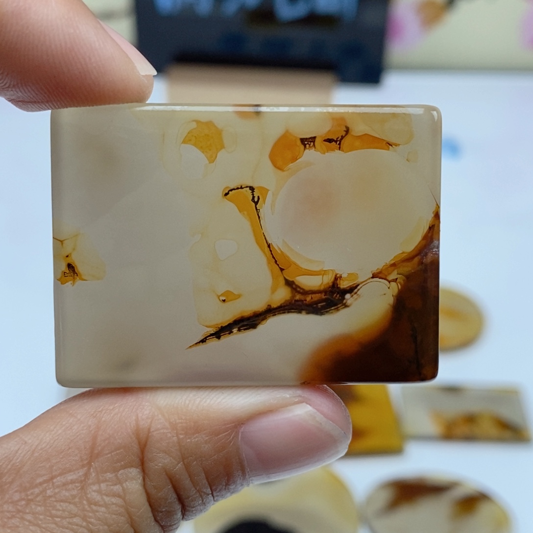 玛瑙/玉髓未镶嵌珠宝半成品