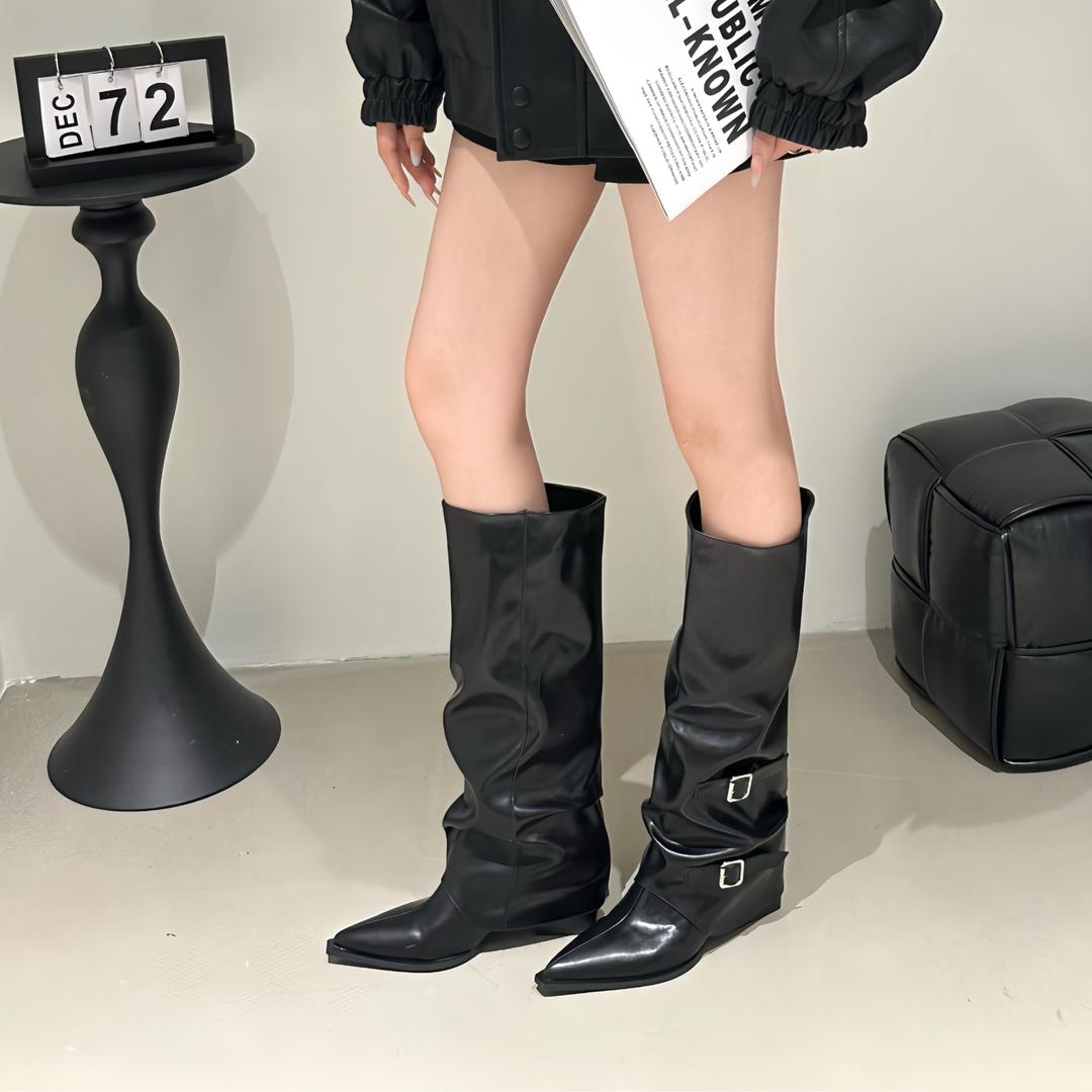 高级感尖头粗跟堆堆靴女2025秋冬新款不过膝高跟显腿裤管靴高筒靴