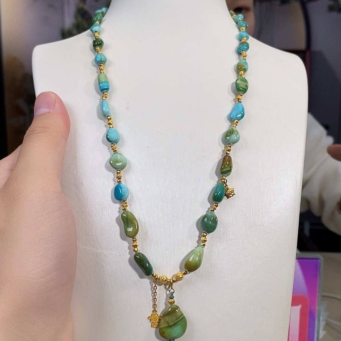 绿松石18K金镶嵌珠宝奇石