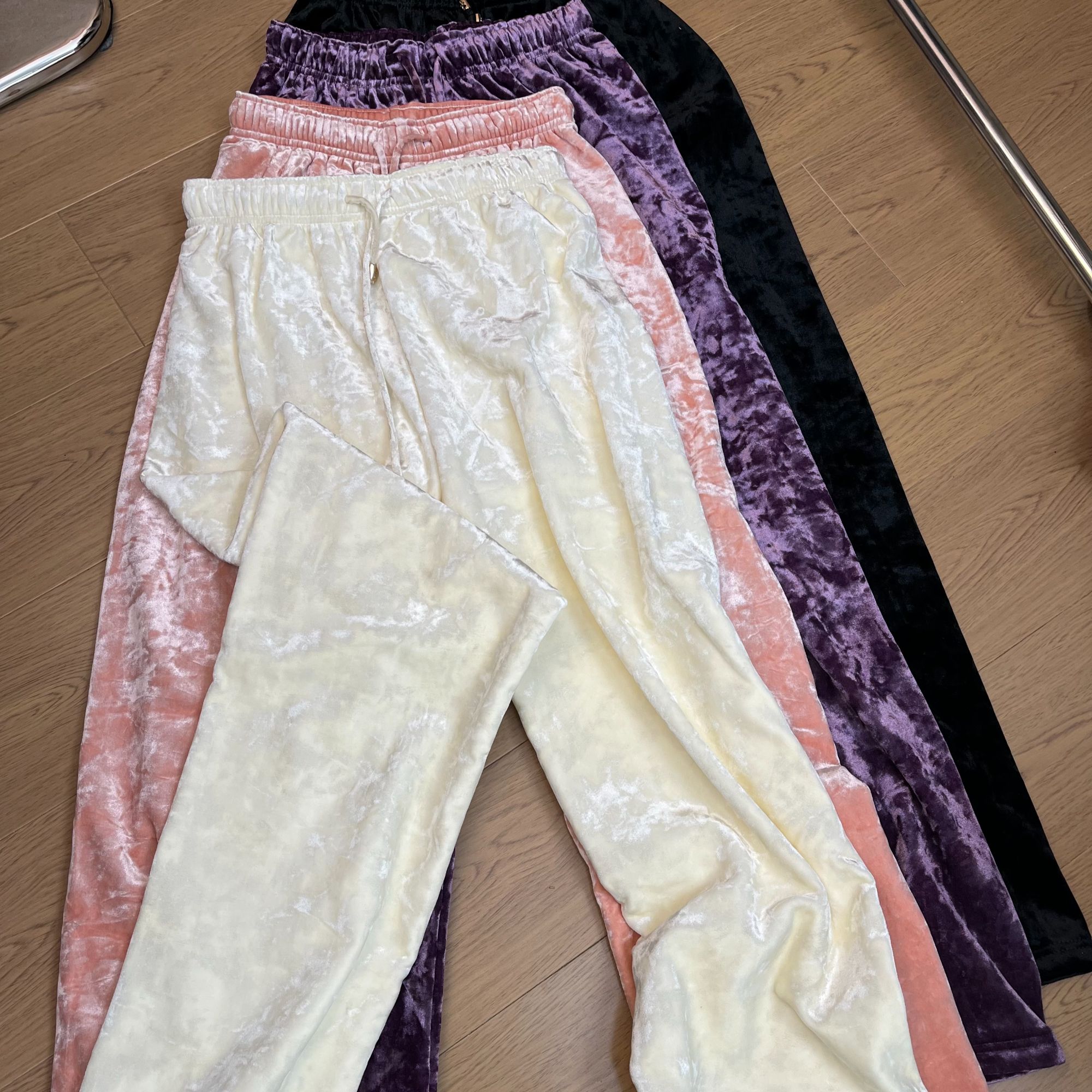 [加厚加绒直筒裤]钻石丝绒裤洋气时尚气质百搭裤子