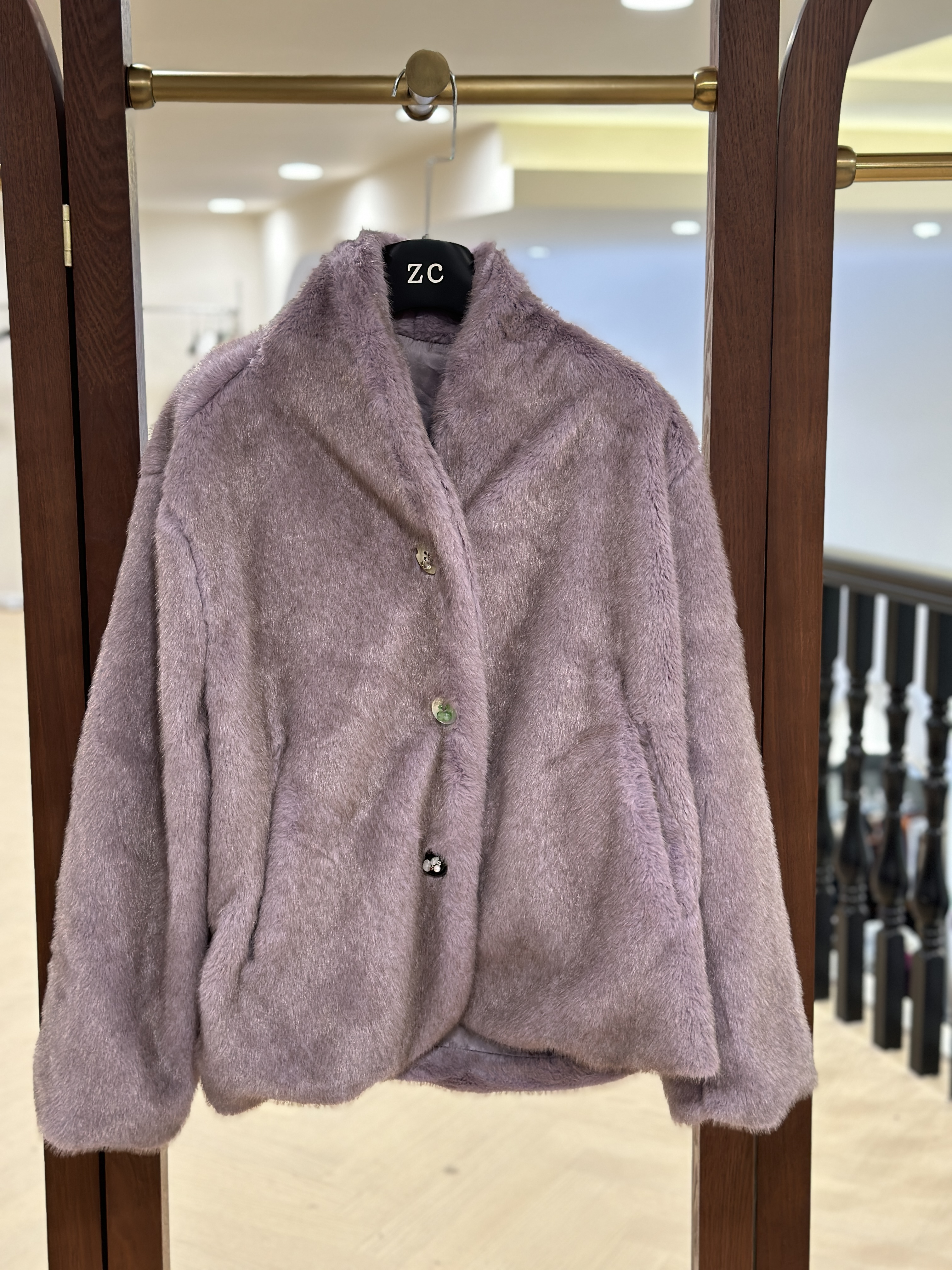 大气元（外套）百搭秋冬简约风貂绒外套#D0022