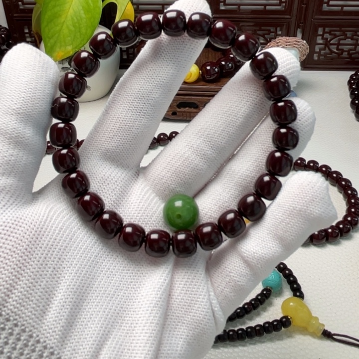 .***猴头核桃吊坠猴头手串