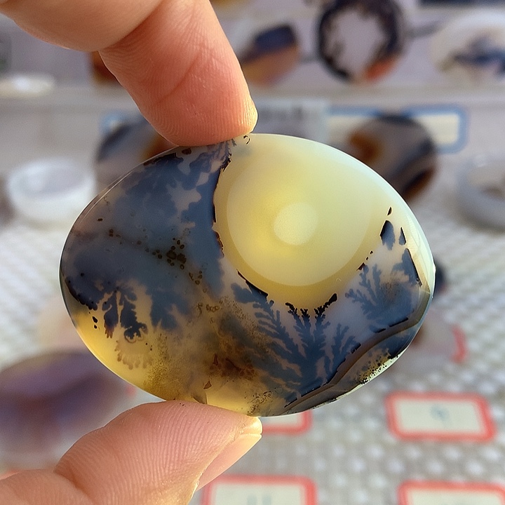 玛瑙/玉髓合金颈饰