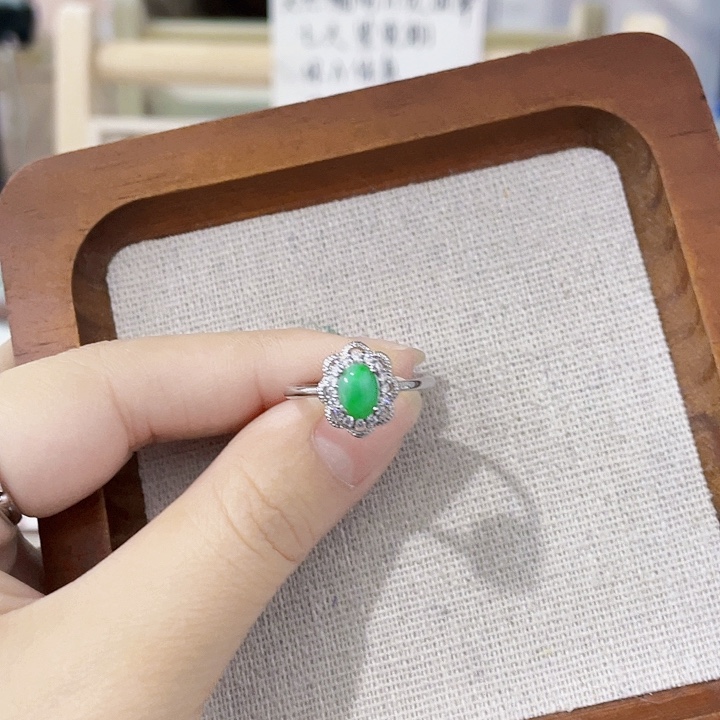 翡翠未镶嵌颈饰天然翡翠Ａ货