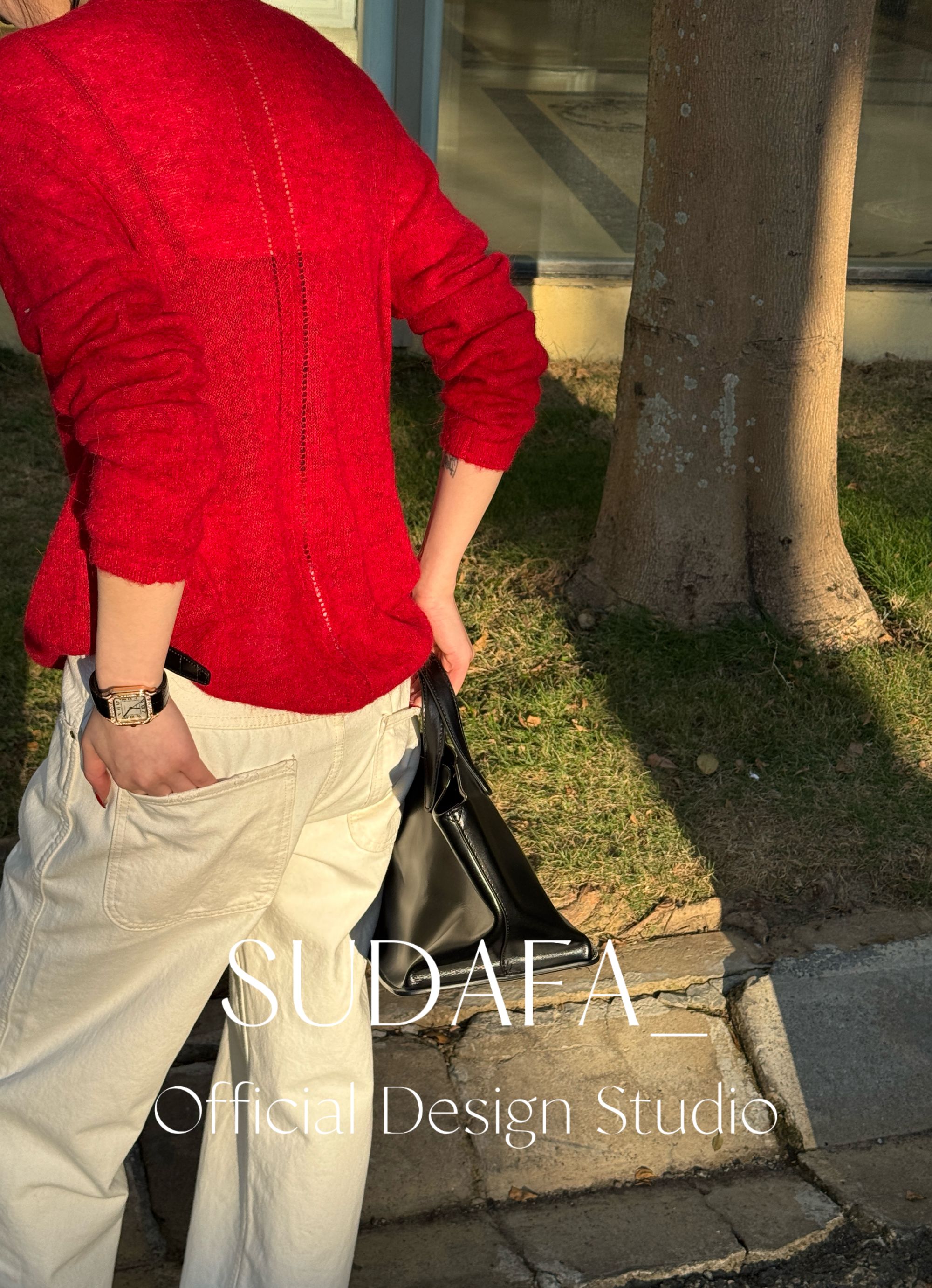SUDAFA-【闲日柔彩】秋冬高级镂空设计圆领套头针织毛衣MY25028