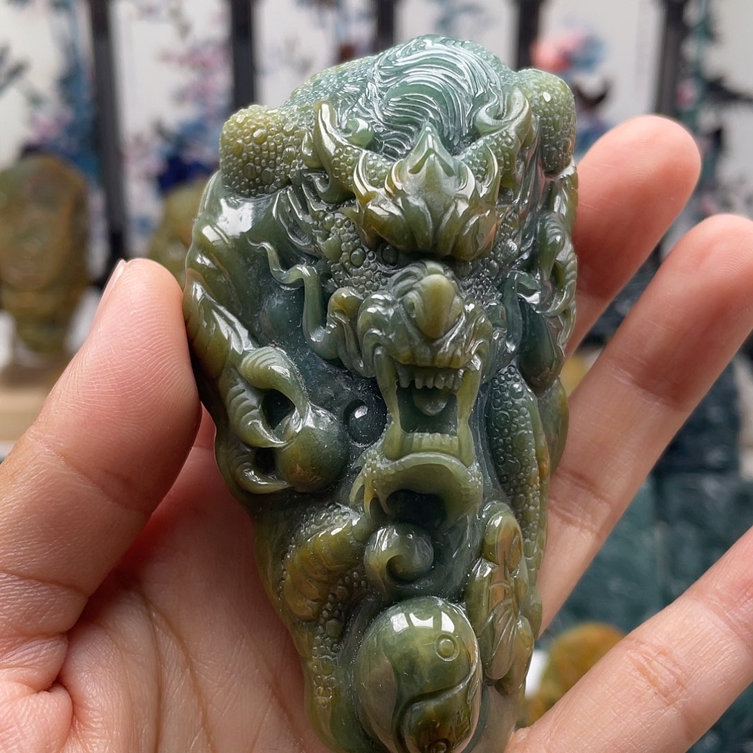 翡翠未镶嵌颈饰天然翡翠a货龙