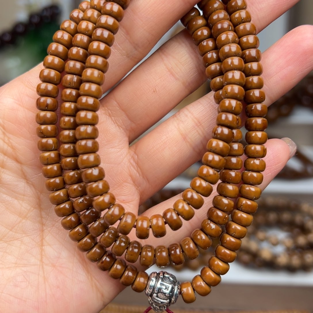 紫金鼠手串卡6*3.5实心老型脖挂