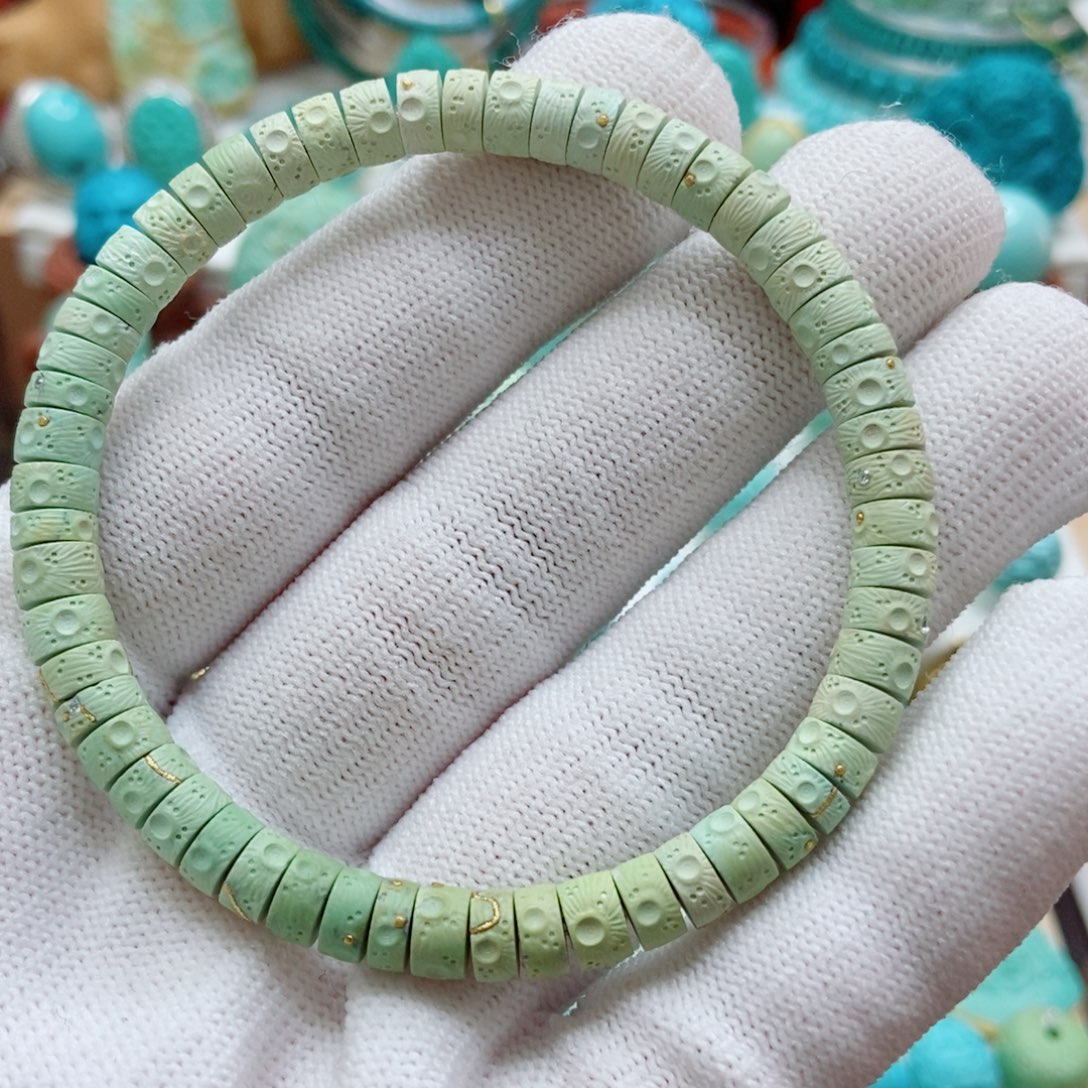 绿松石未镶嵌手串